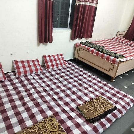 Samarth Sawali Guest House, Vidhyanagar Akkalkot Akalkot Exterior foto